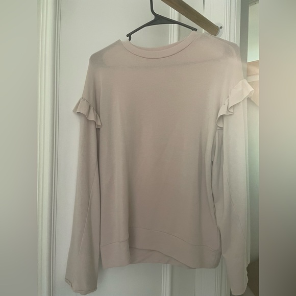 Blush sweater with ruffles - Picture 1 of 3